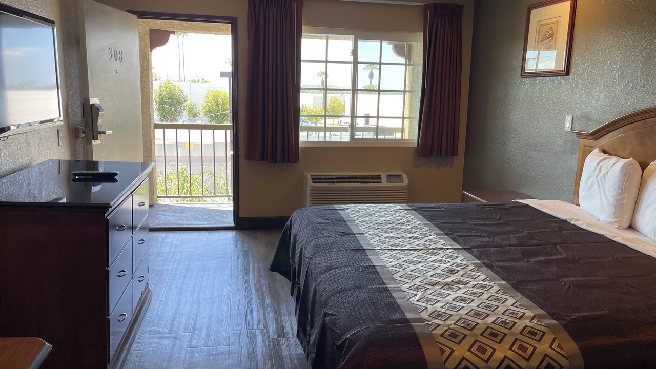 Photo of Bedroom in Riverside
