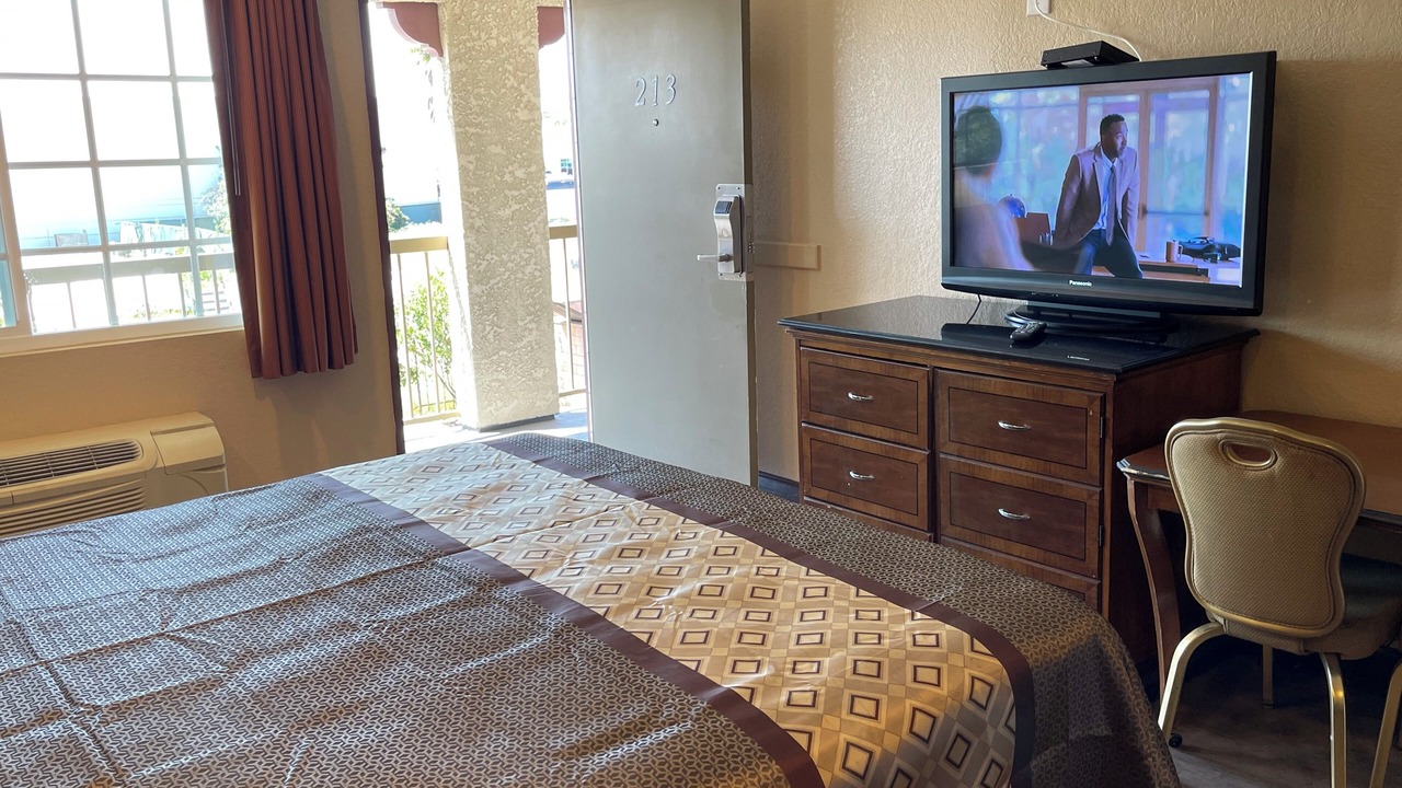 Photo of Bedroom in Riverside