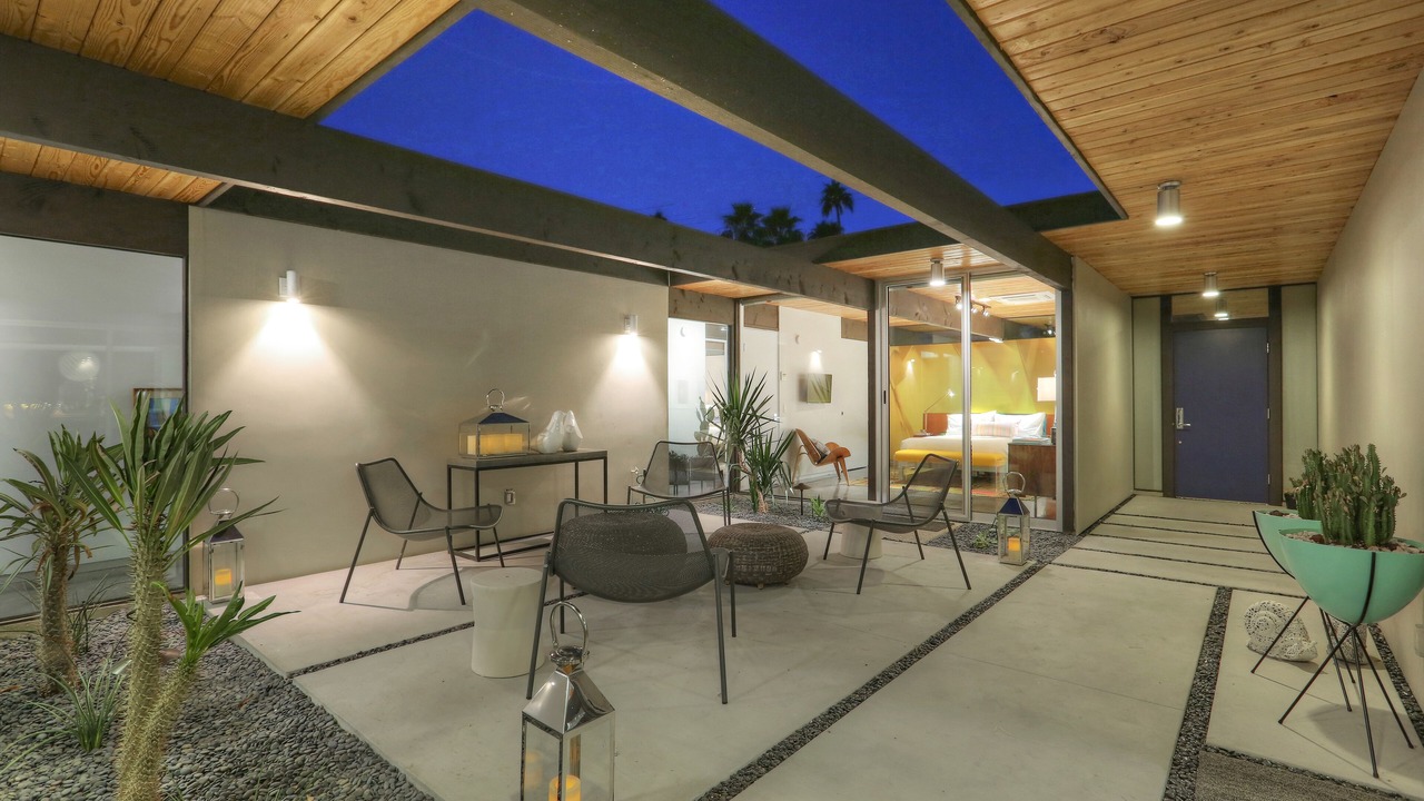Photo of Outdoor in Tahquitz River Estates