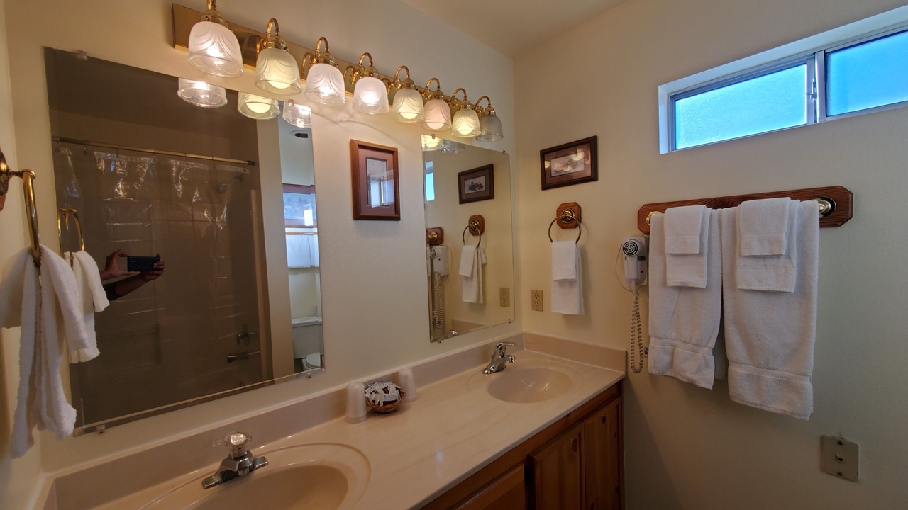 Photo of Bathroom in Kernville