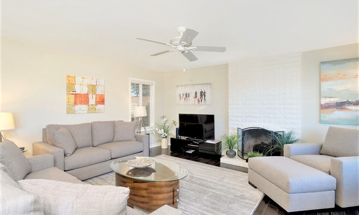 Photo of Livingroom in Lomas Santa Fe Country Club Villas