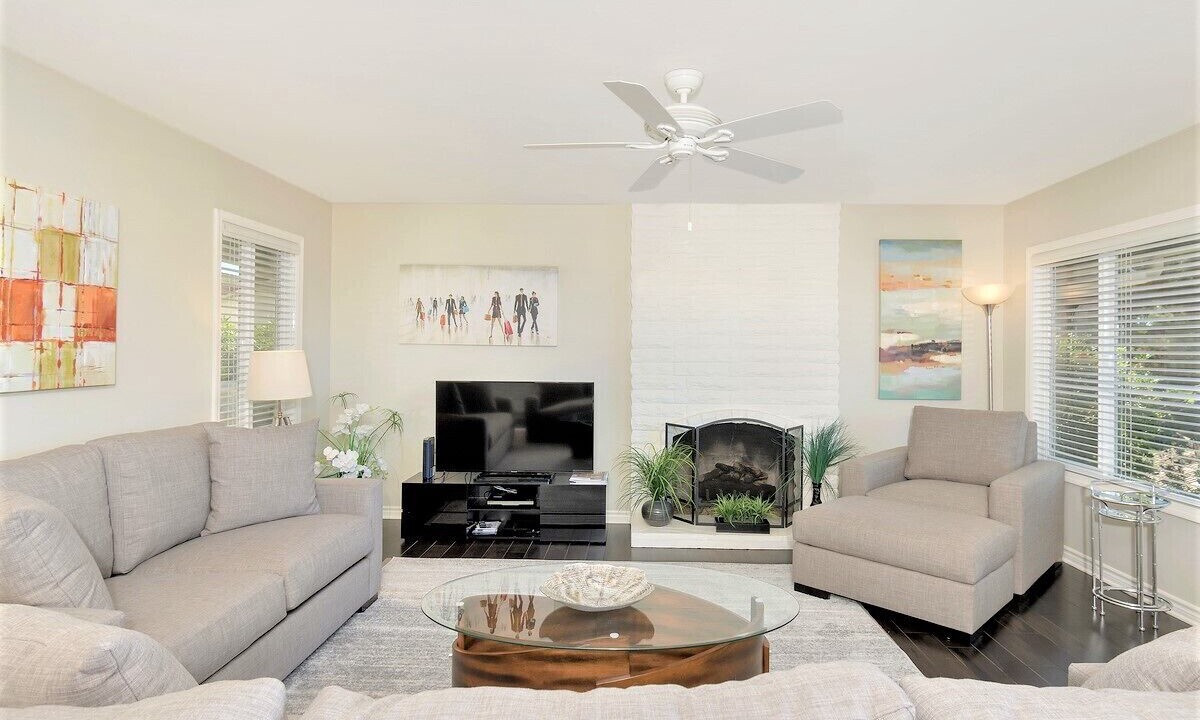 Photo of Livingroom in Lomas Santa Fe Country Club Villas