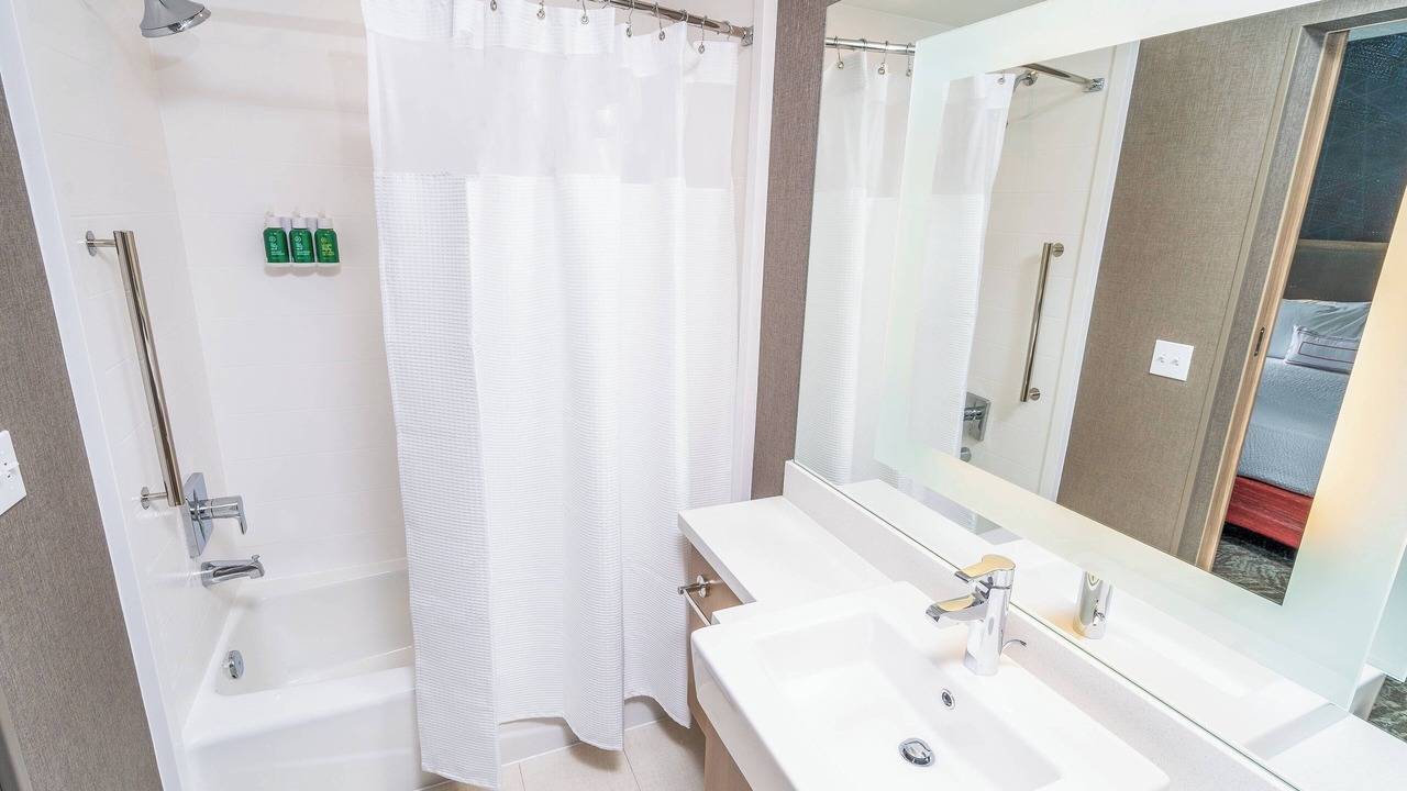 Photo of Bathroom in Guasti