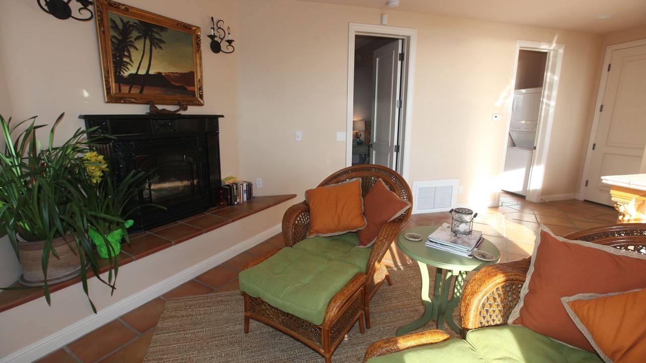 Photo of Livingroom in Malibu