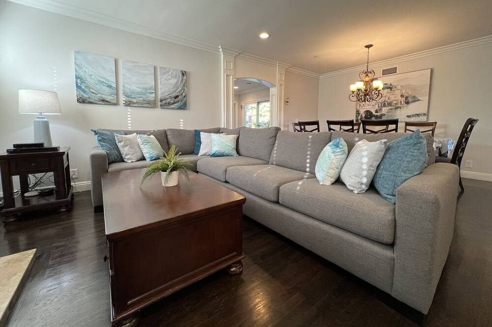 Photo of Bedroom in Hermosa Village
