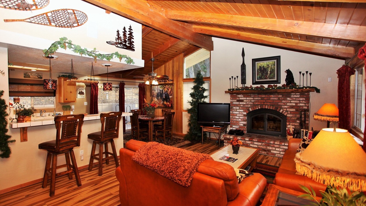 Photo of Livingroom in Upper Moonridge