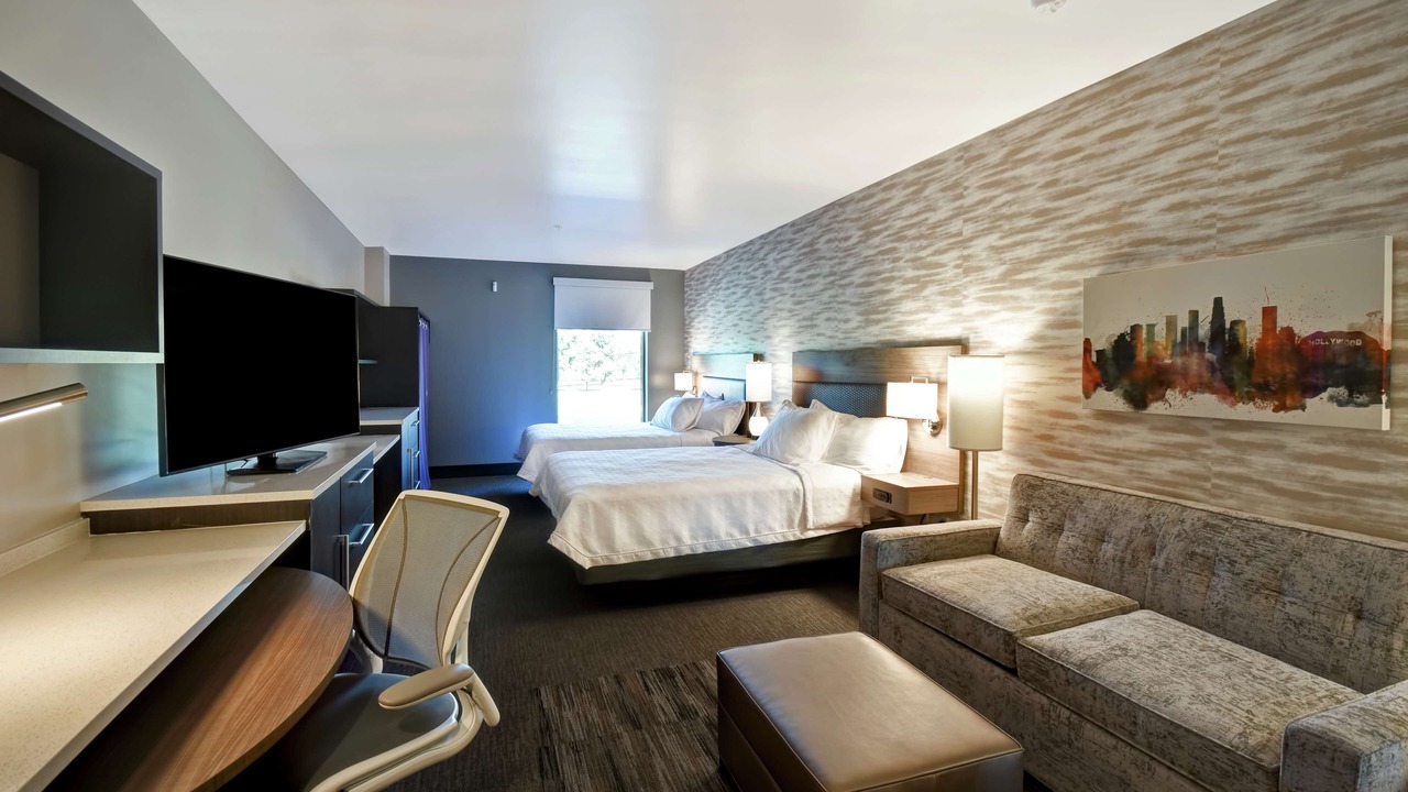 Photo of Bedroom in Montebello