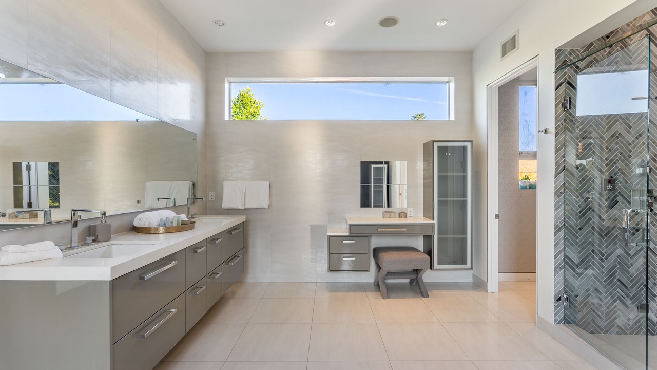 Photo of Kitchen in La Brea