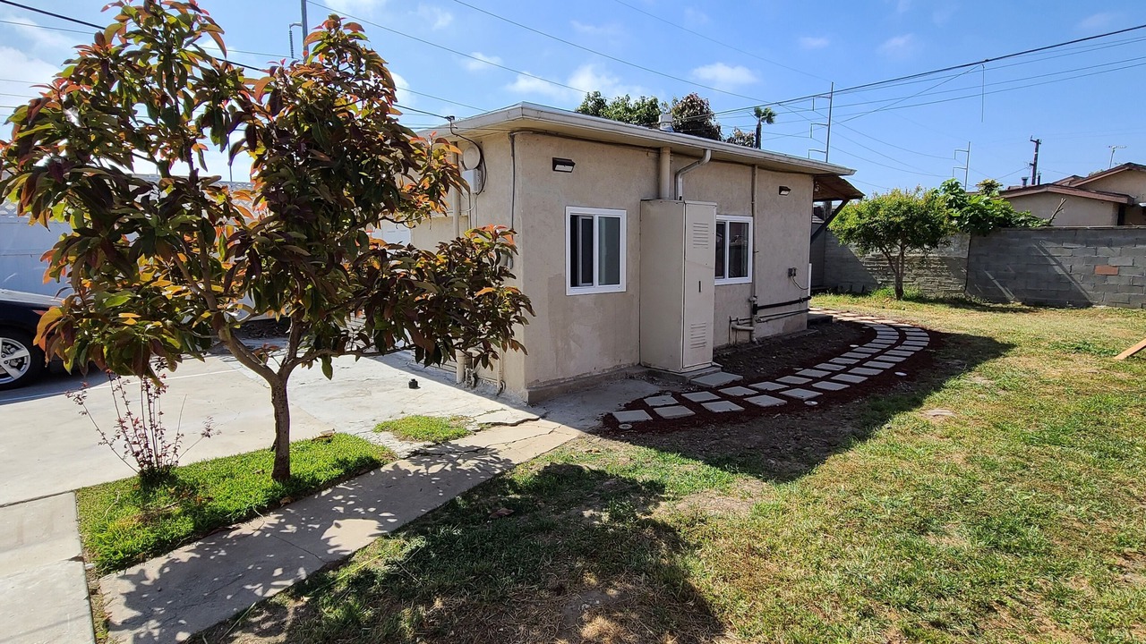 Photo of Outdoor in Lawndale