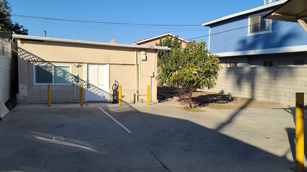 Photo of Outdoor in Lawndale