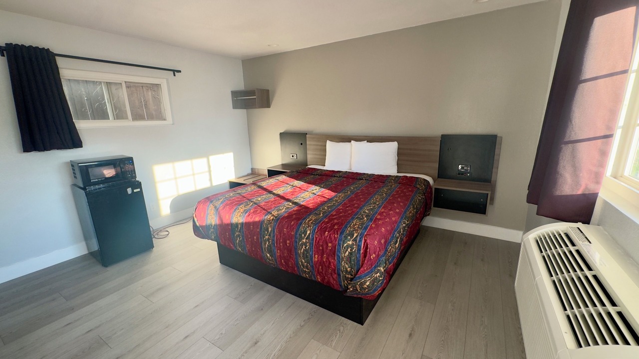 Photo of Bedroom in Norwalk