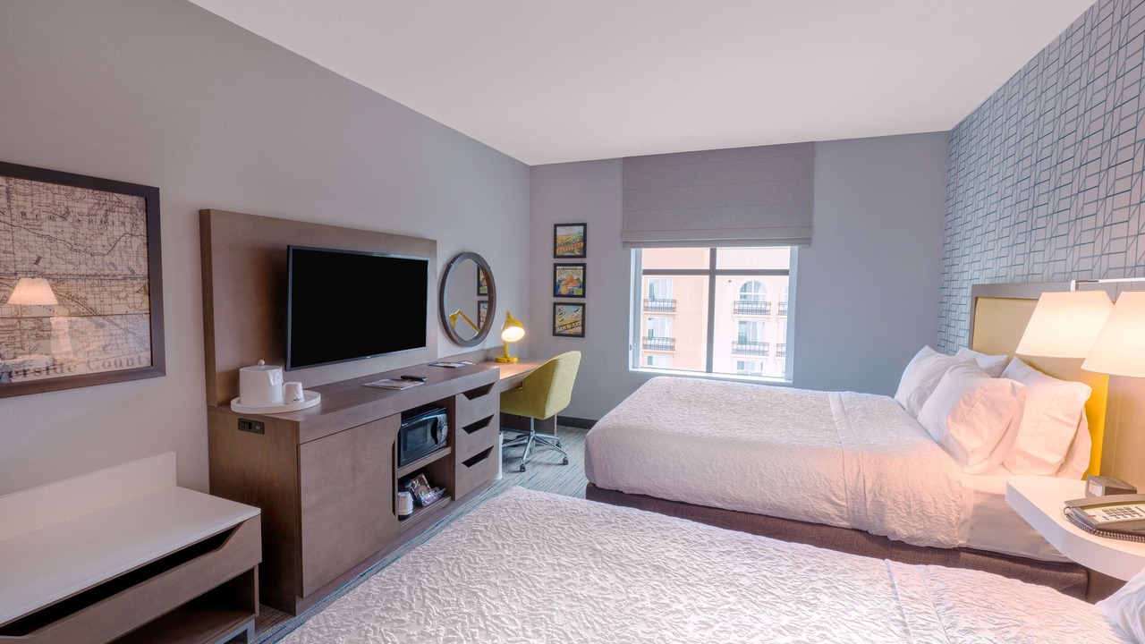 Photo of Bedroom in Downtown Riverside