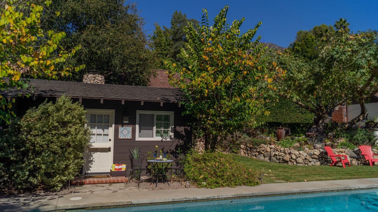 Photo of Outdoor in Altadena