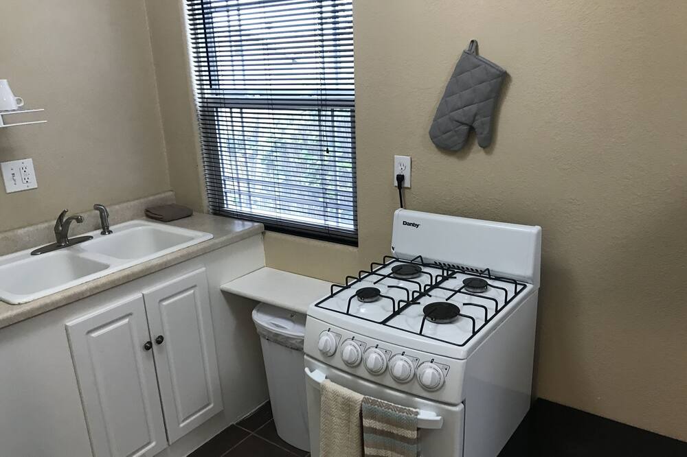 Photo of Kitchen in Azusa