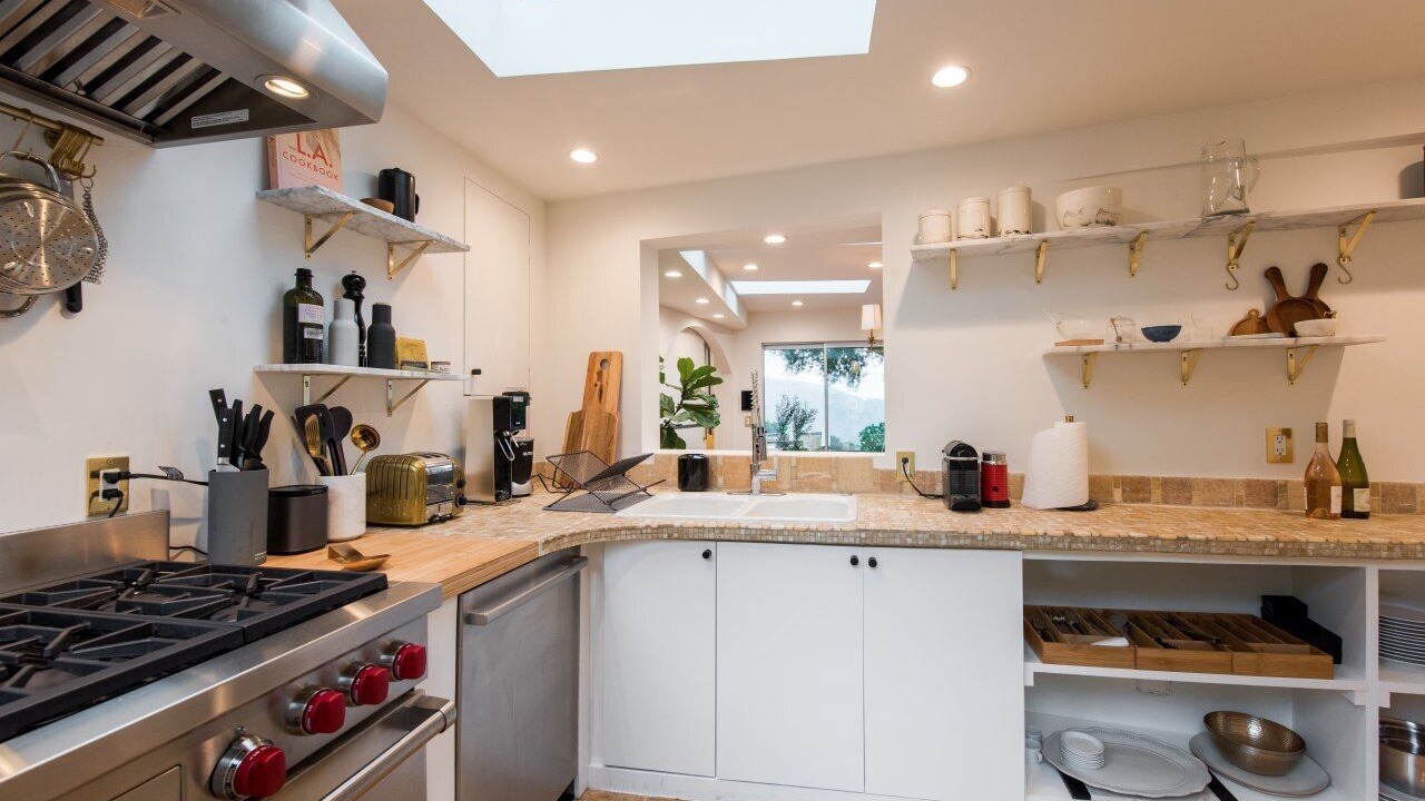 Photo of Kitchen in Hollywoodland