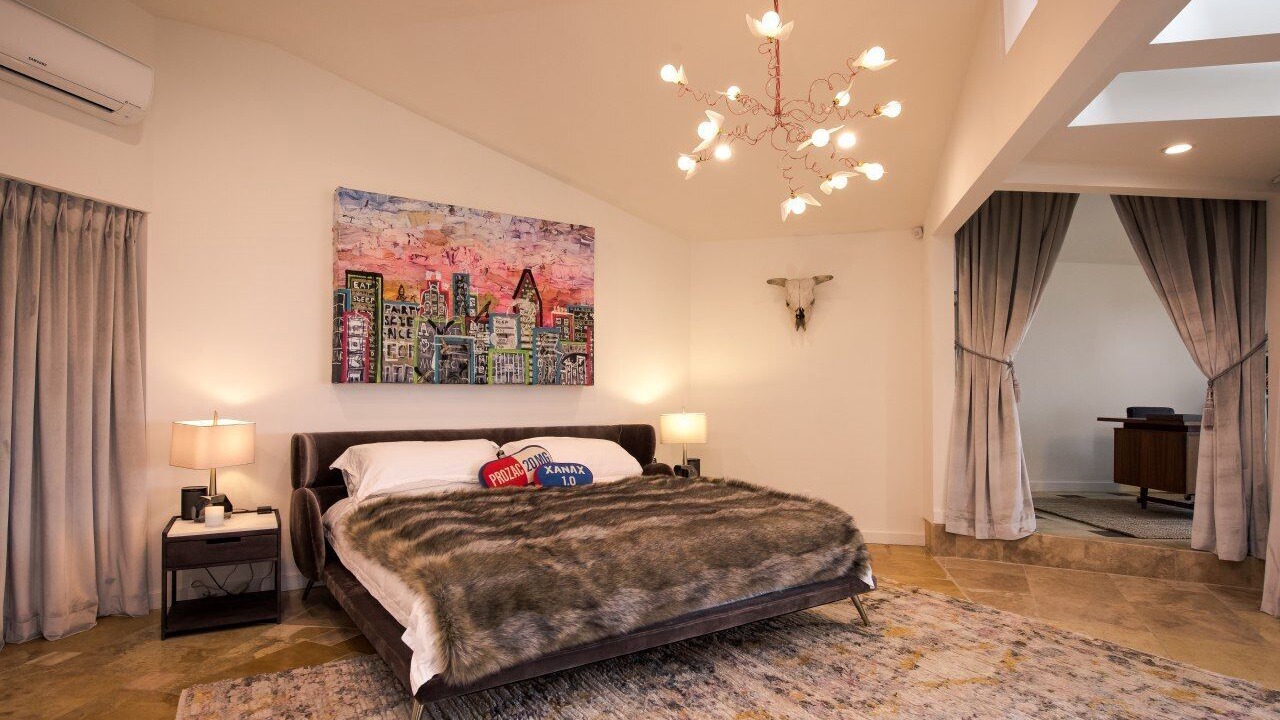 Photo of Bedroom in Hollywoodland