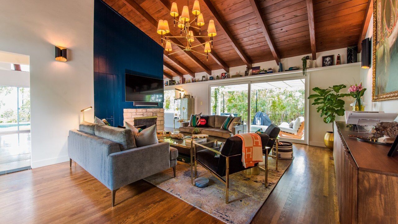 Photo of Livingroom in Hollywoodland