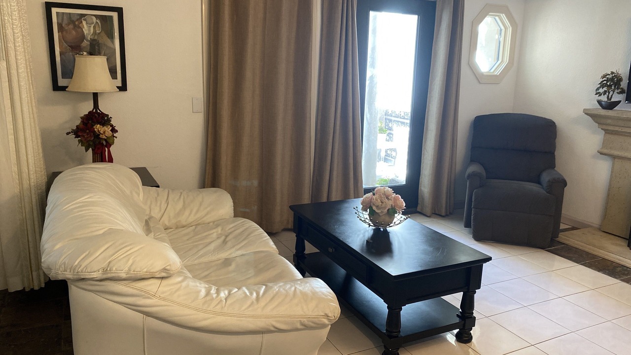Photo of Livingroom in Huntington Beach