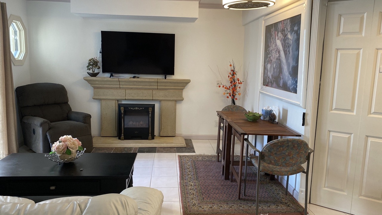 Photo of Livingroom in Huntington Beach
