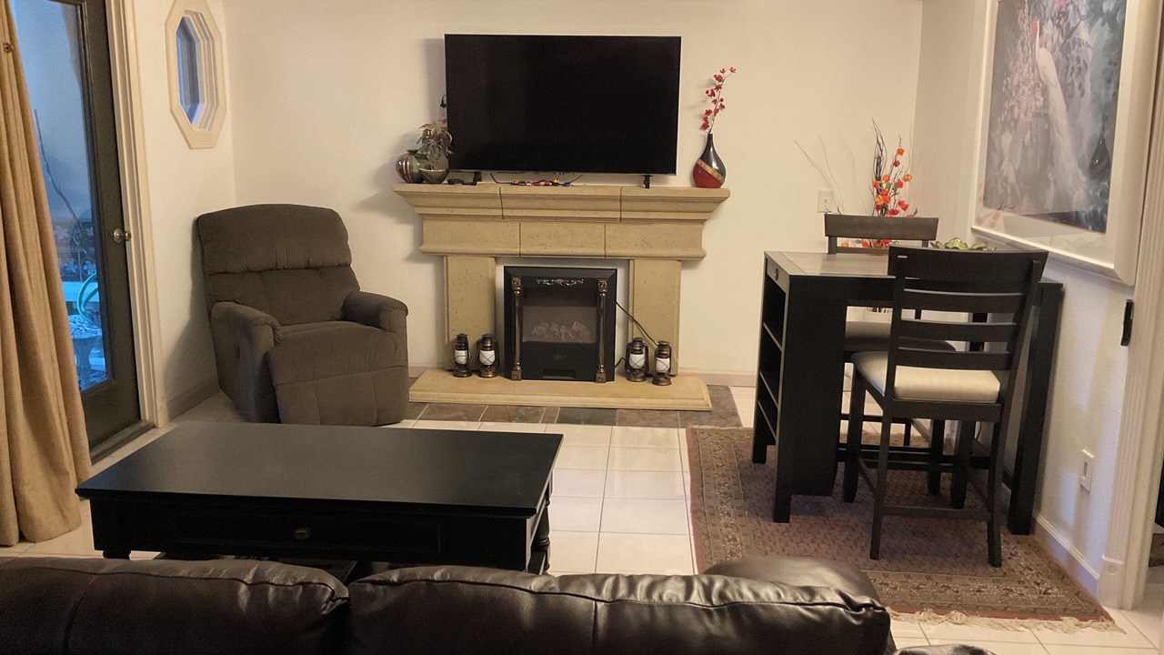 Photo of Livingroom in Huntington Beach
