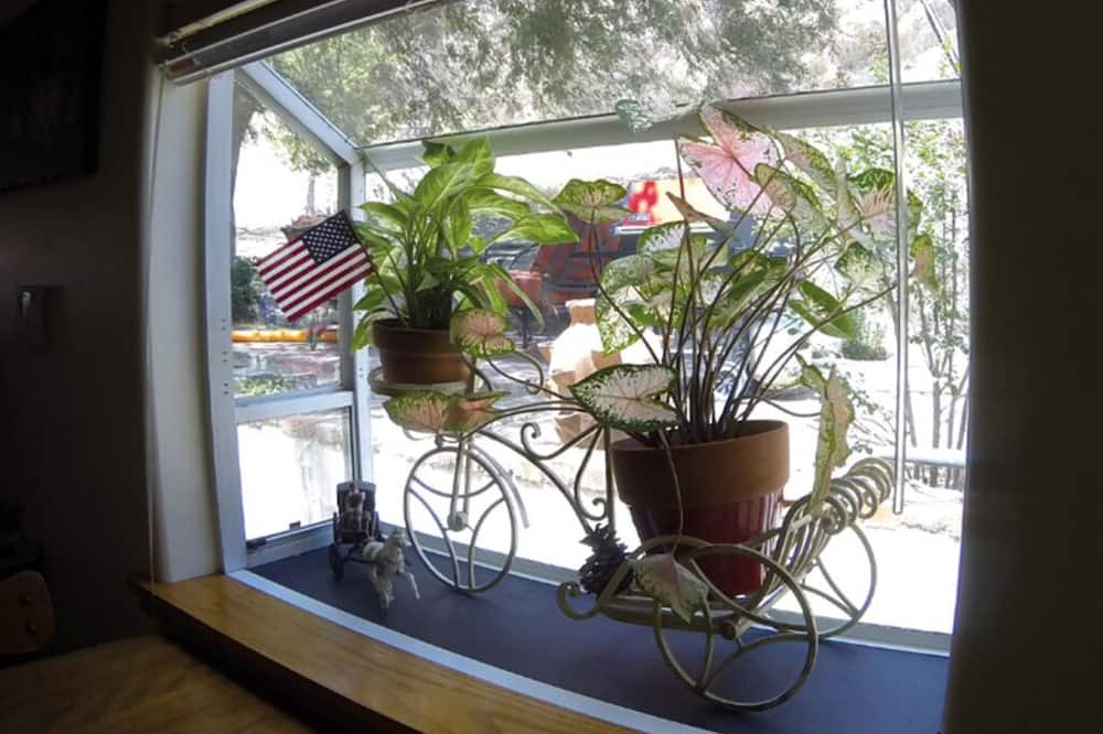 Photo of Bedroom in Val Verde