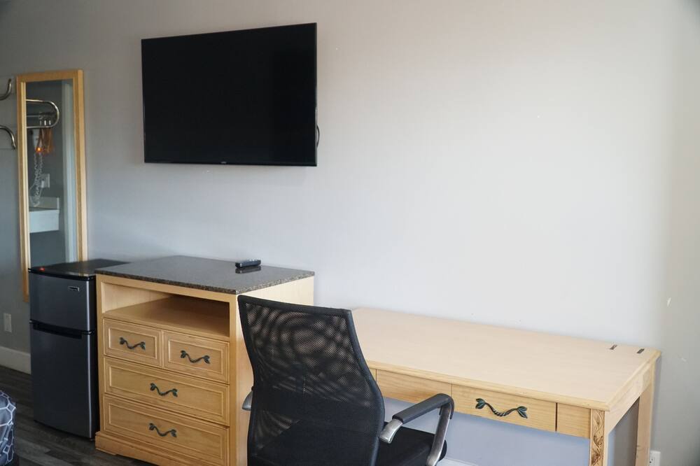 Photo of Bedroom in Baldwin Park