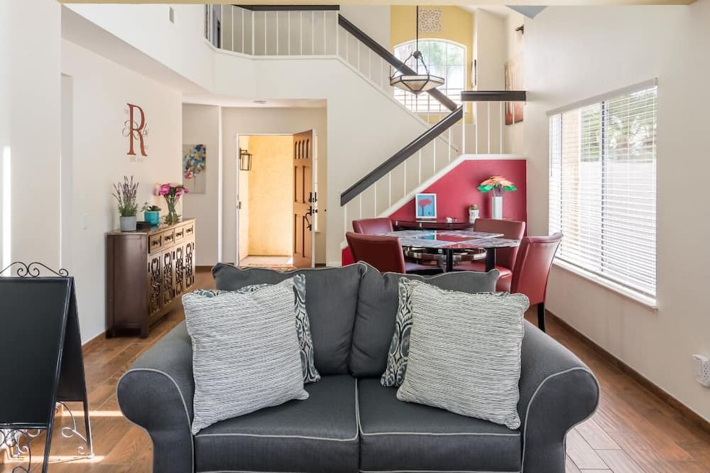 Photo of Livingroom in Loma Linda