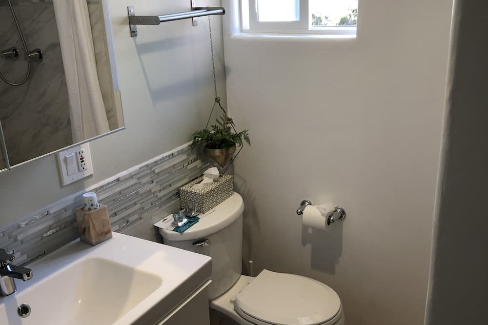 Photo of Bathroom in Seaside