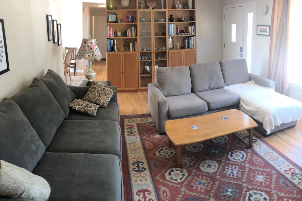Photo of Livingroom in Seaside