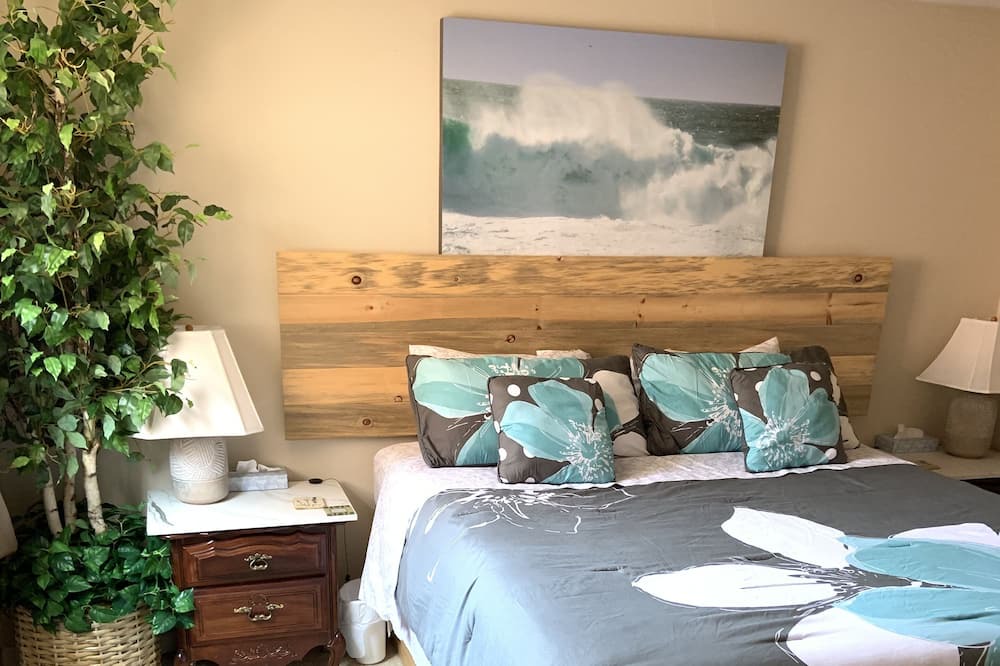 Photo of Bedroom in Seaside