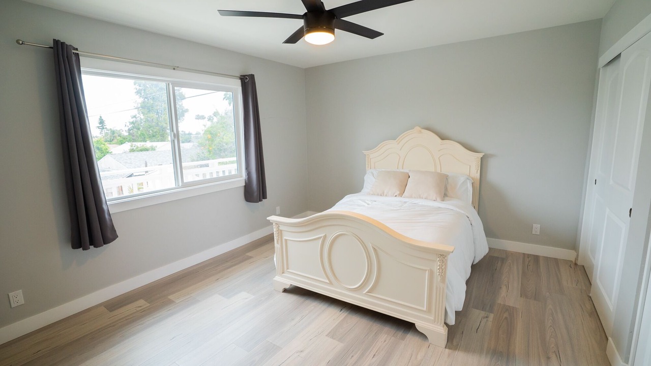 Photo of Bedroom in Westside Costa Mesa