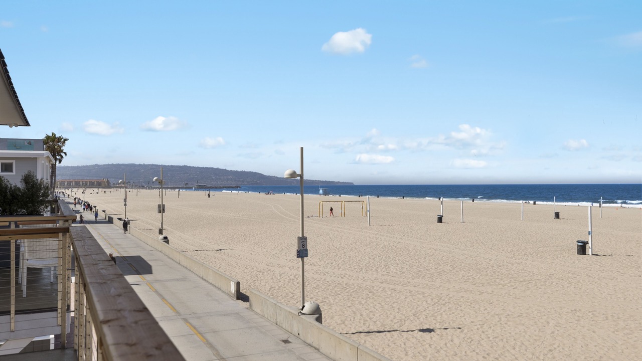 Photo of Patio Balcony in Hermosa Beach