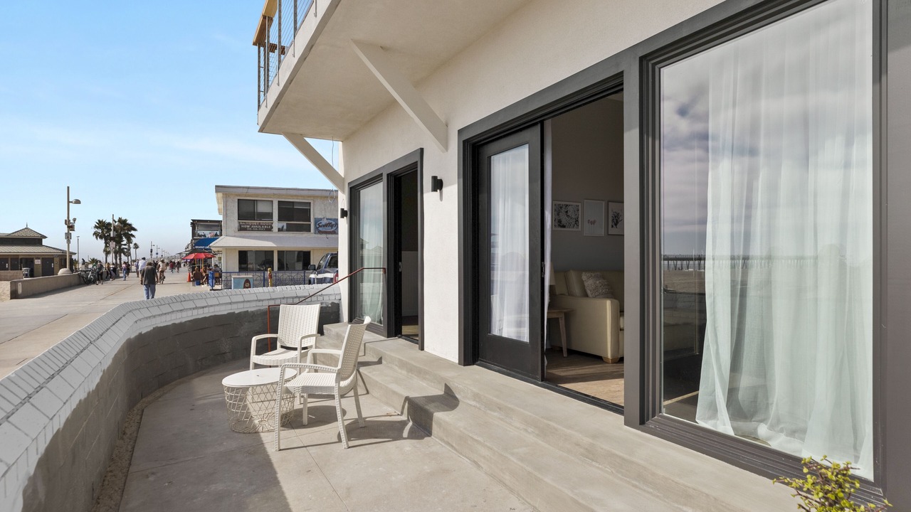 Photo of Others in Hermosa Beach