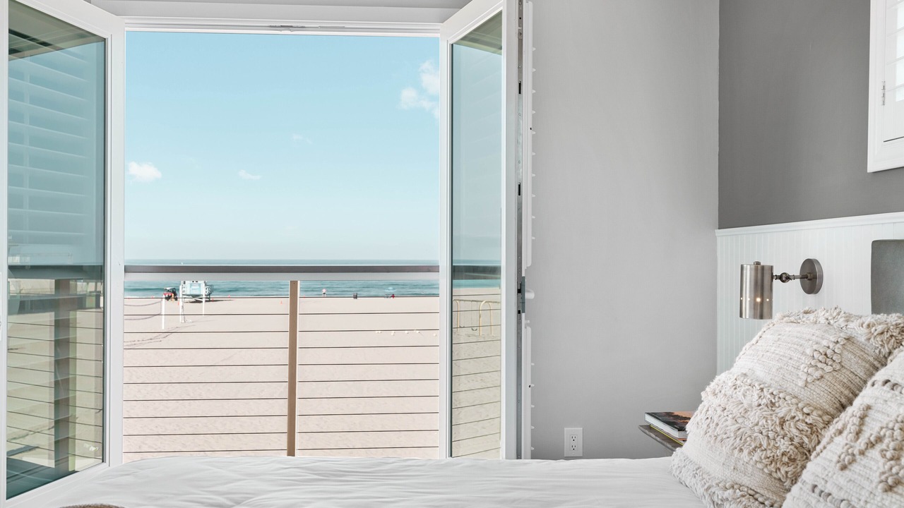 Photo of Bedroom in Hermosa Beach