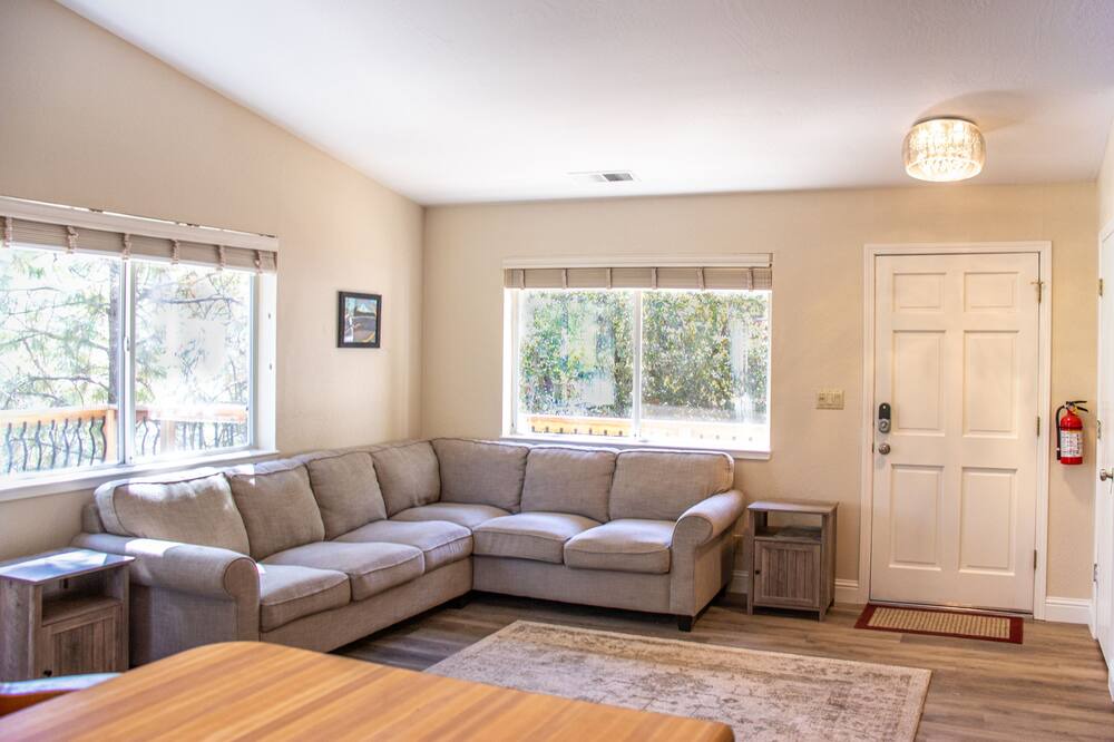 Photo of Bedroom in Lakehead