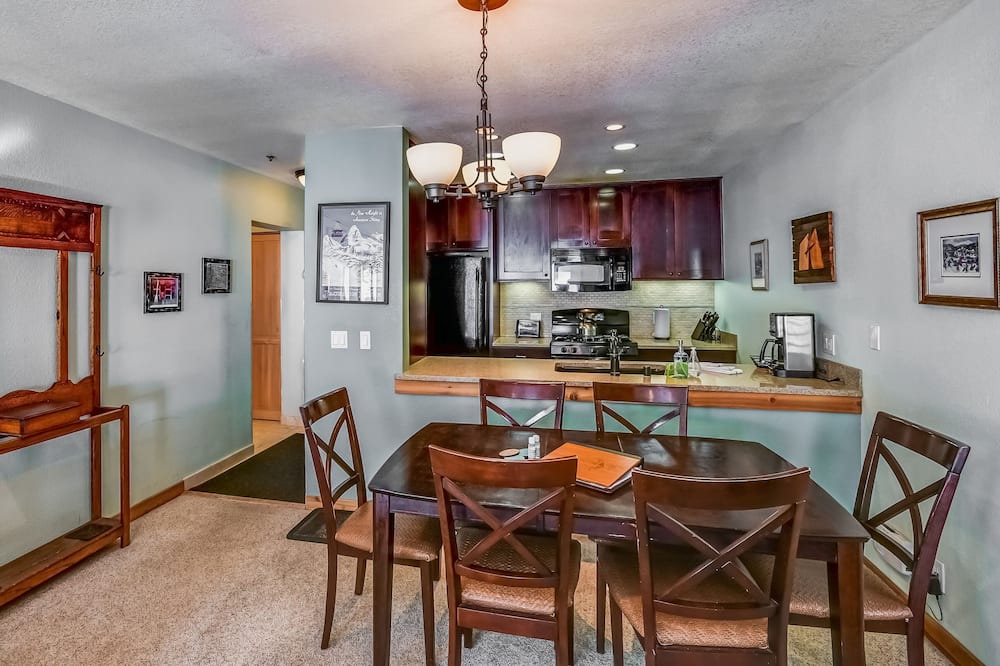 Photo of Bedroom in Kirkwood