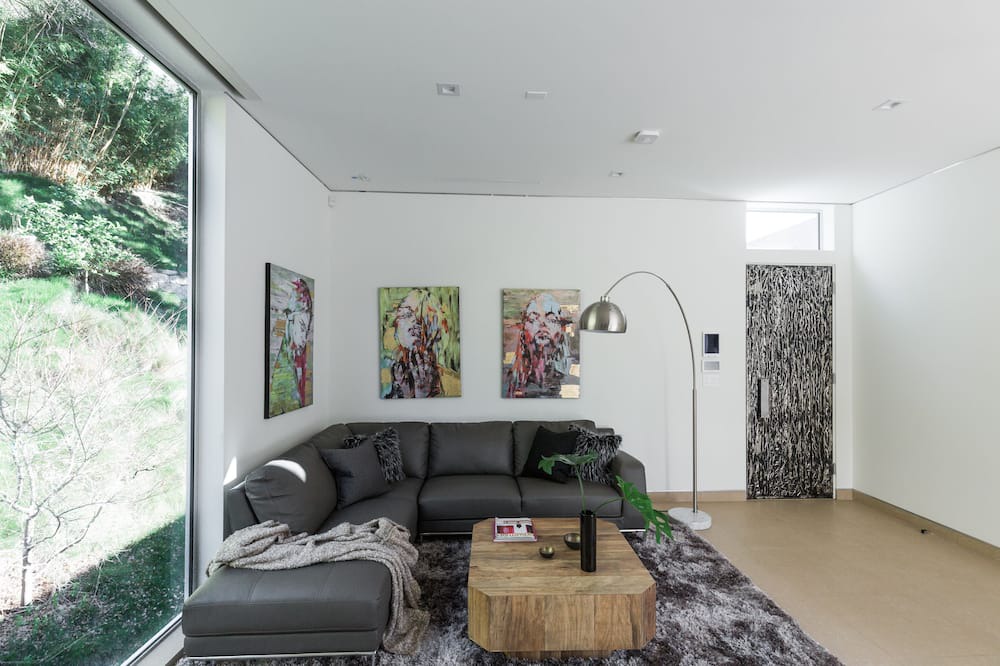 Photo of Livingroom in Bel Air