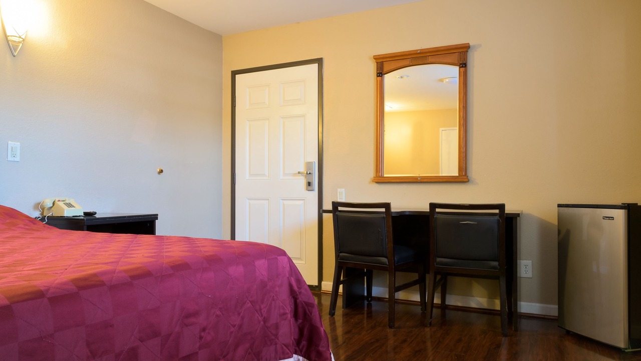 Photo of Bedroom in Walnut Valley