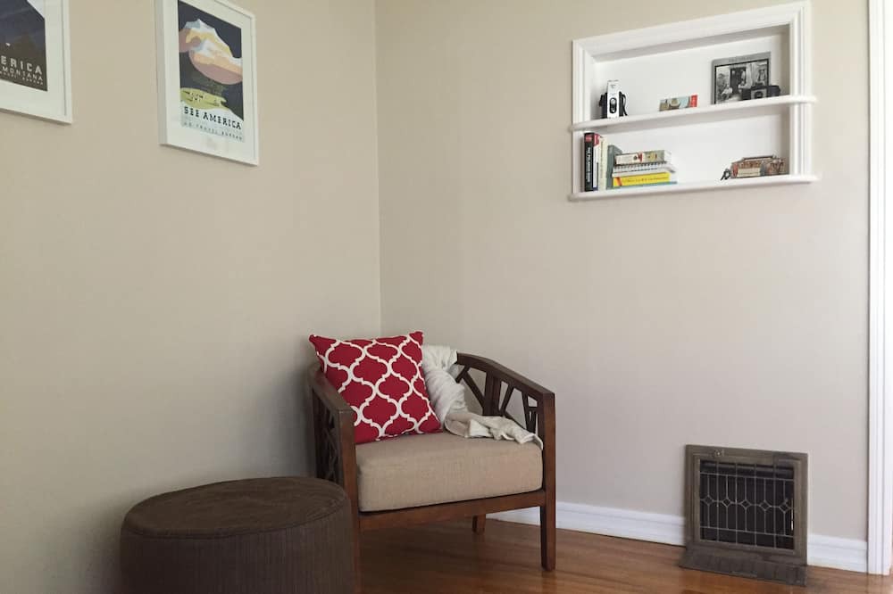 Photo of Livingroom in Northeast