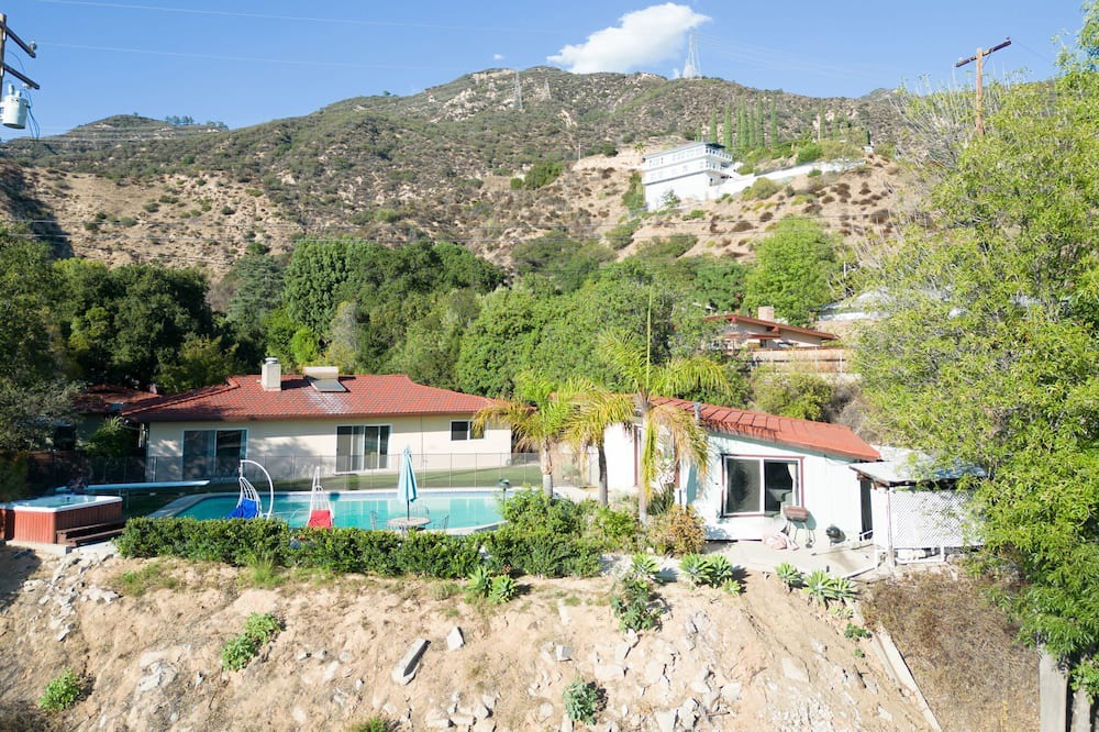 Photo of Others in Altadena