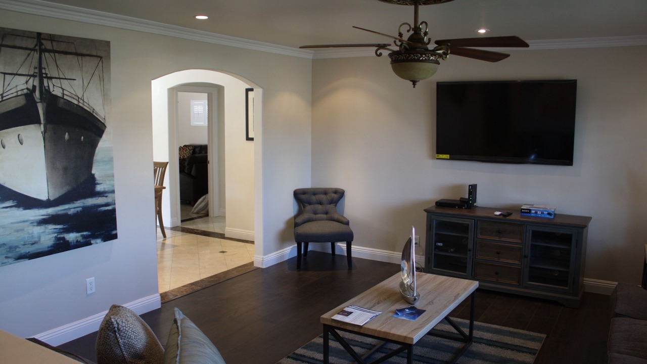 Photo of Livingroom in Northwest Anaheim