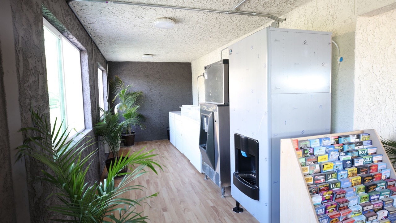 Photo of Bedroom in Barstow