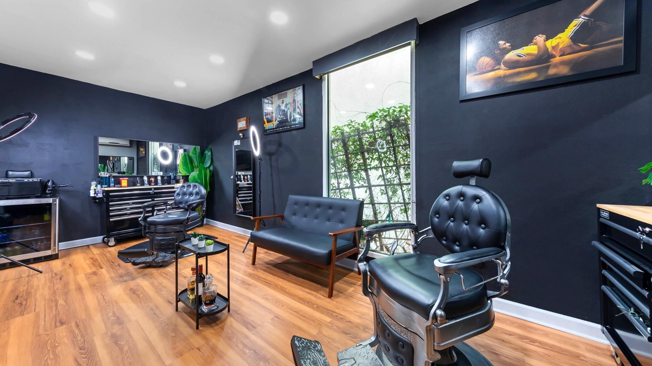 Photo of Others in Studio City
