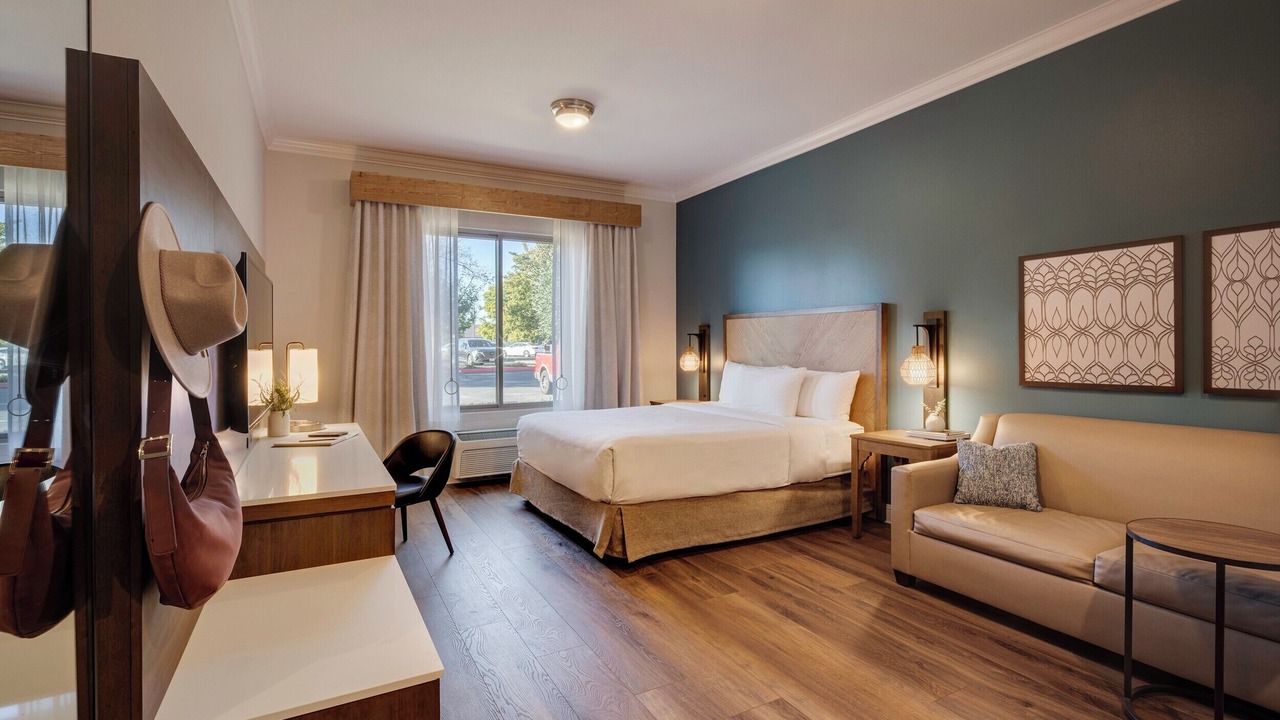 Photo of Bedroom in Los Serranos