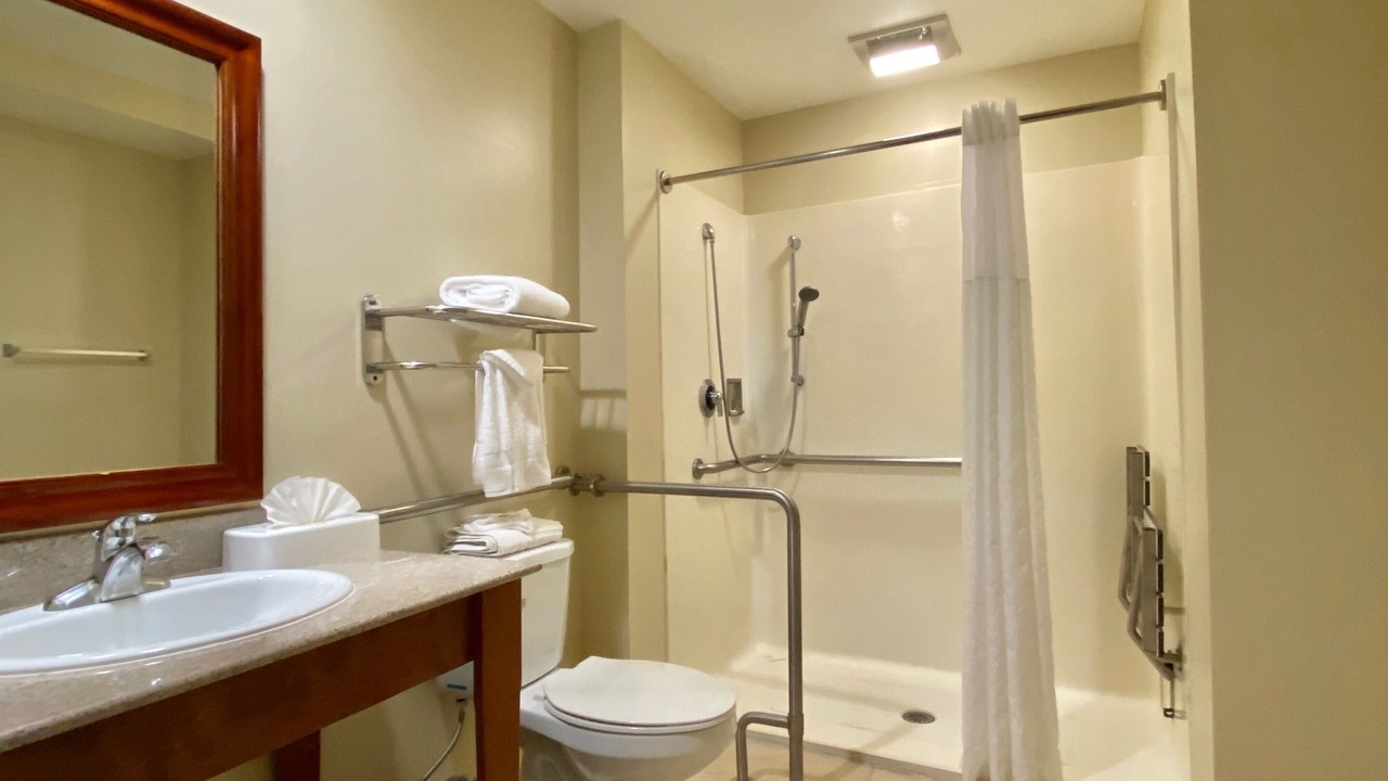 Photo of Bathroom in Hawthorne