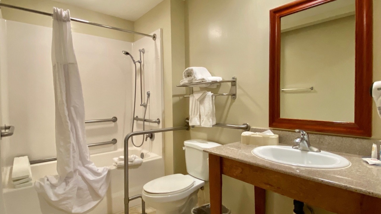Photo of Bathroom in Hawthorne