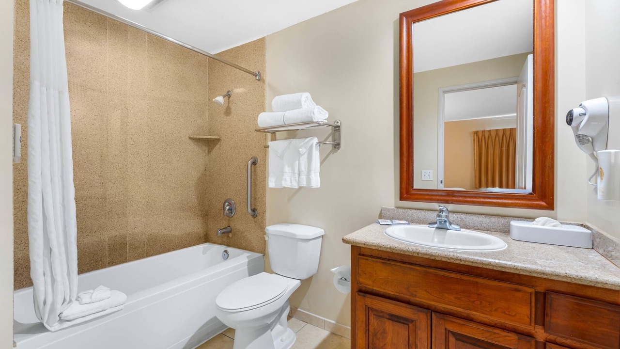 Photo of Bedroom in Hawthorne