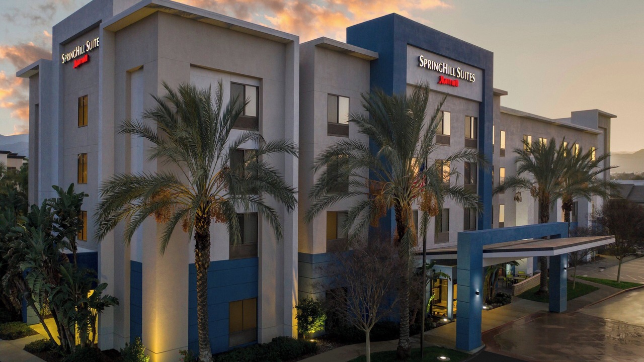 Photo of Outdoor in Corona