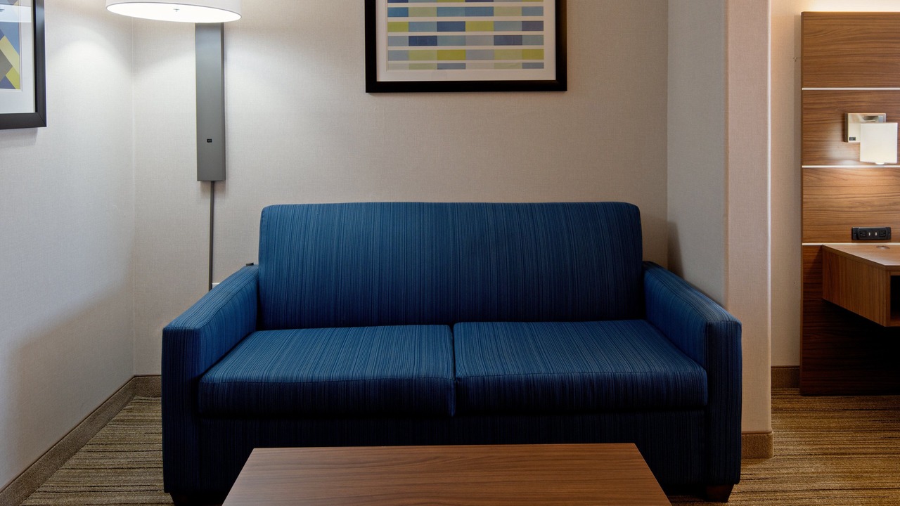 Photo of Bedroom in Raisin