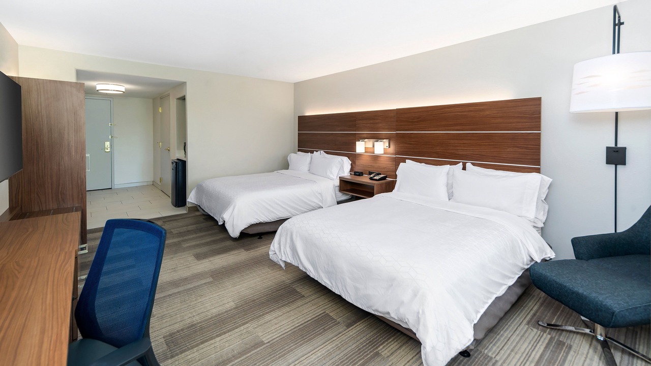Photo of Bedroom in Dinuba
